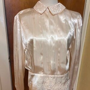 Worthington Ivory Embroidered Collar Blouse